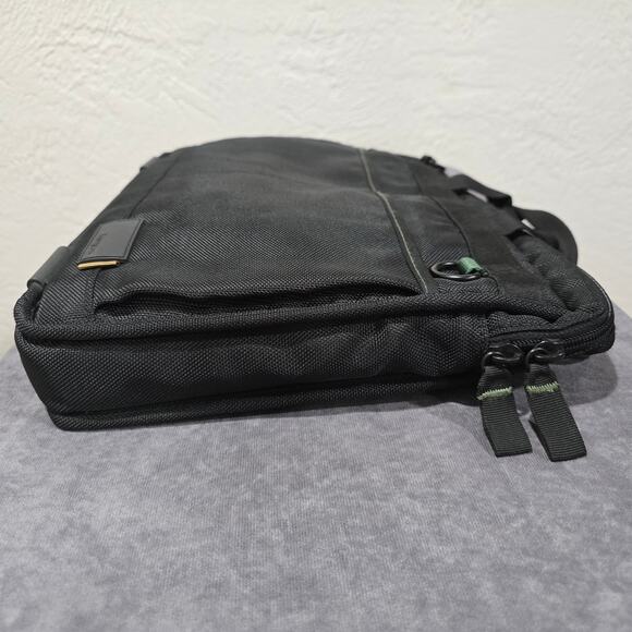 Targus Multi Purpose Black Work & Laptop Padded Messenger Travel Computer Bag - Picture 3 of 13